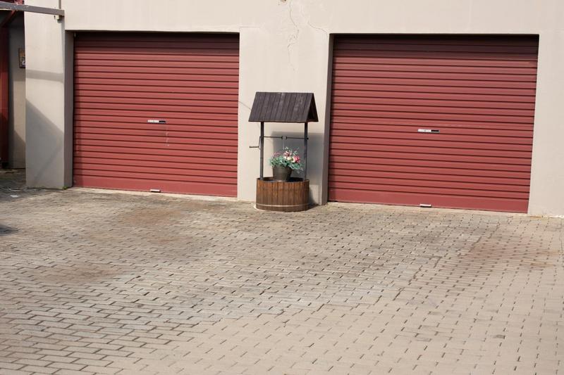 4 Bedroom Property for Sale in Hospitaalpark Free State